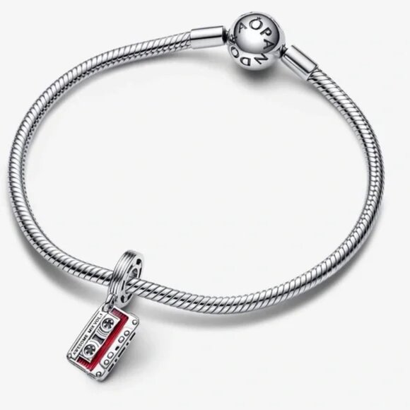 🌺Pandora MARVEL Guardians of the Galaxy Cassette Tape Dangle Charm - Picture 3 of 6